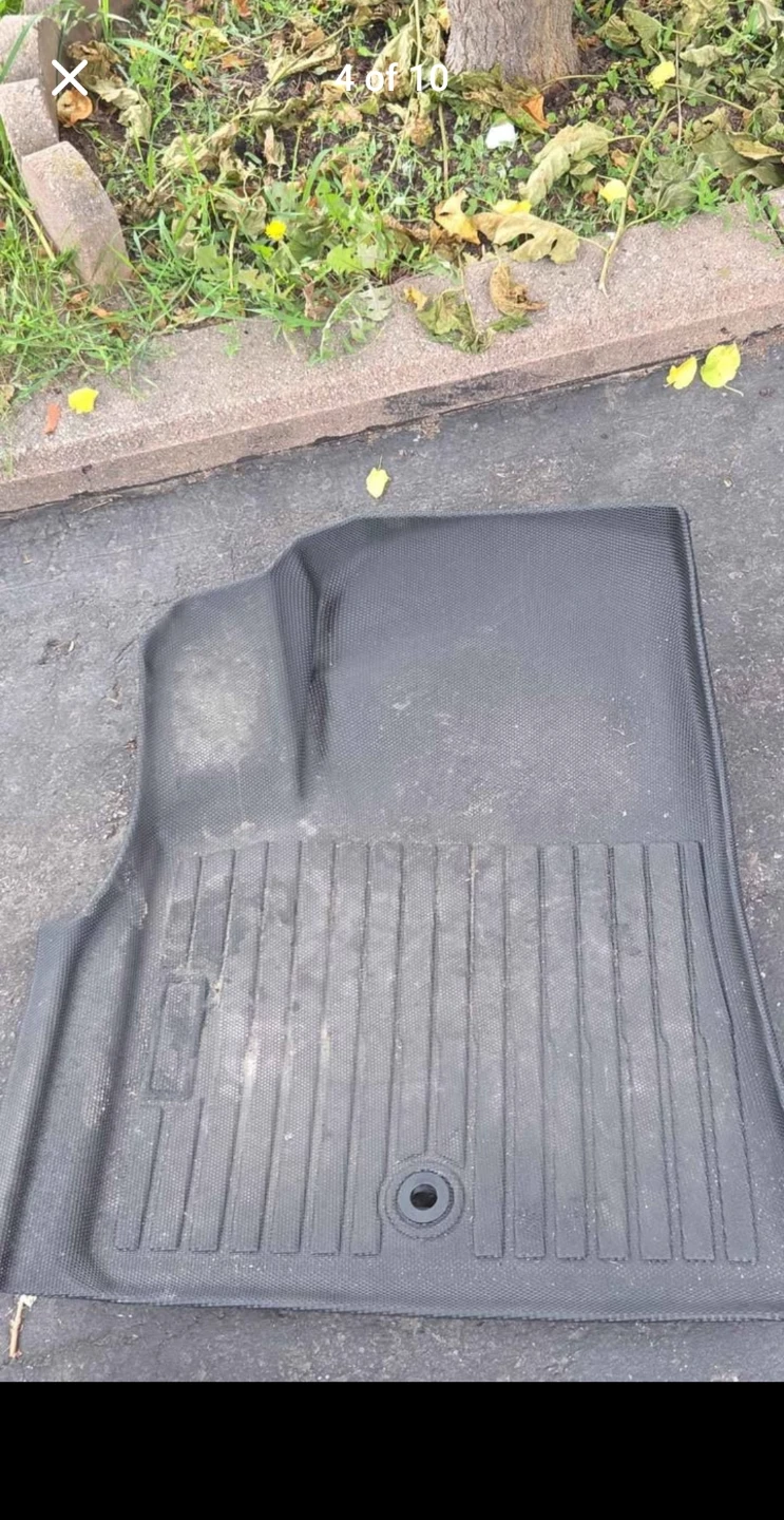 WeatherTech Floor Mats for Buick/Chevy/GMC (2008–2017) - photo 3