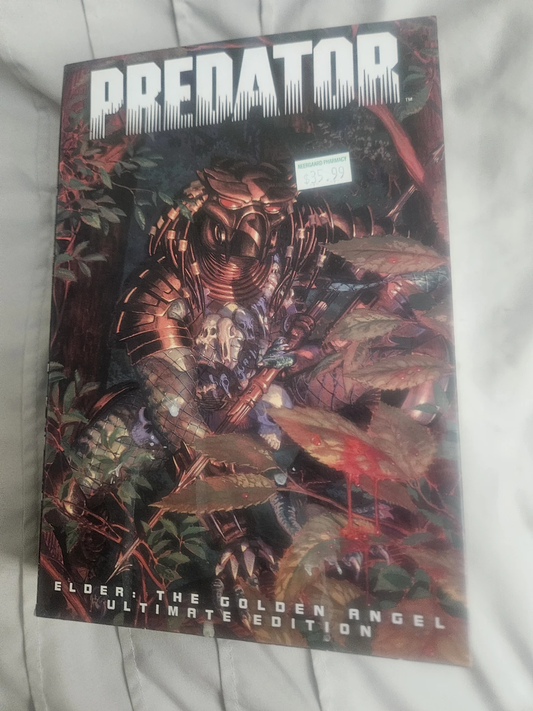Predator Elder The Golden Angel Ultimate Edition Action Figure