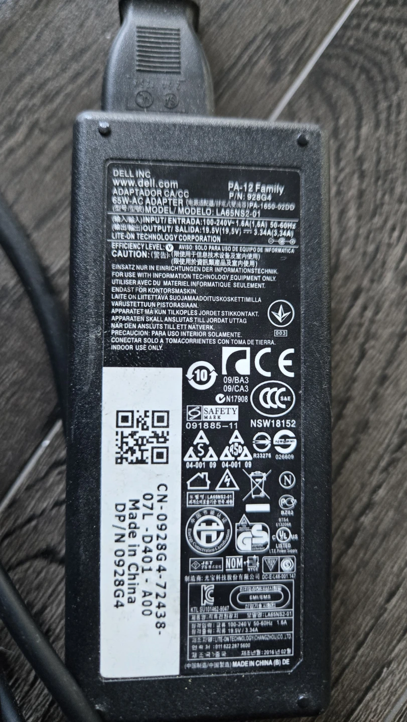 Dell 65W laptop AC Adapter LA65NS2-01 - photo 2