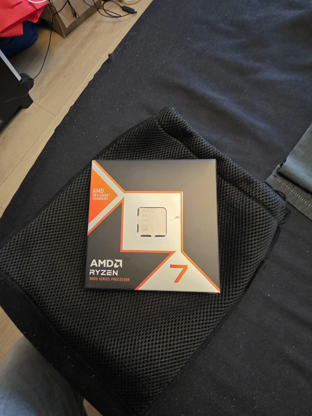 AMD Ryzen 7 9800X3D Processor