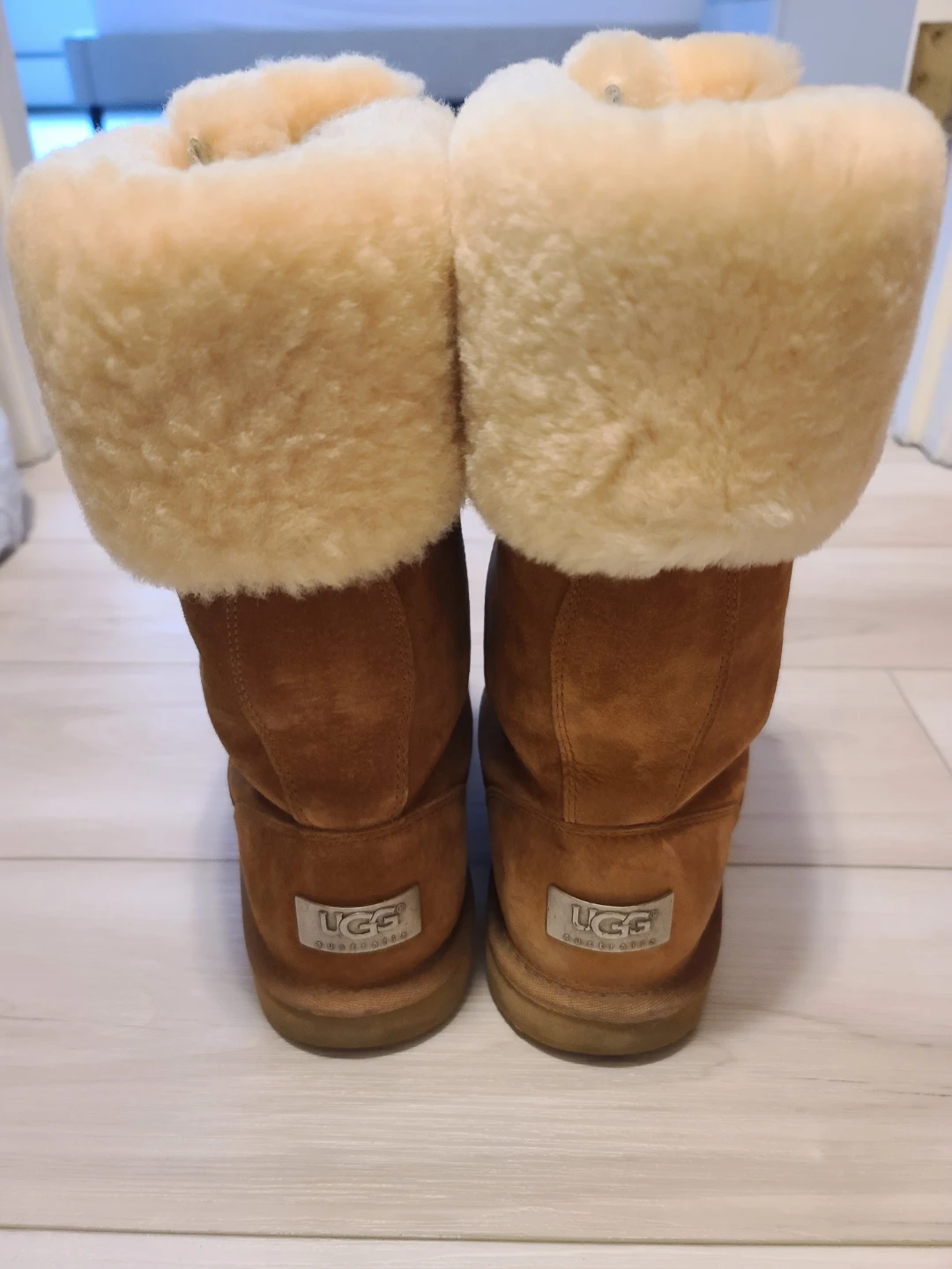 UGG Australia Suede Boots - photo 2