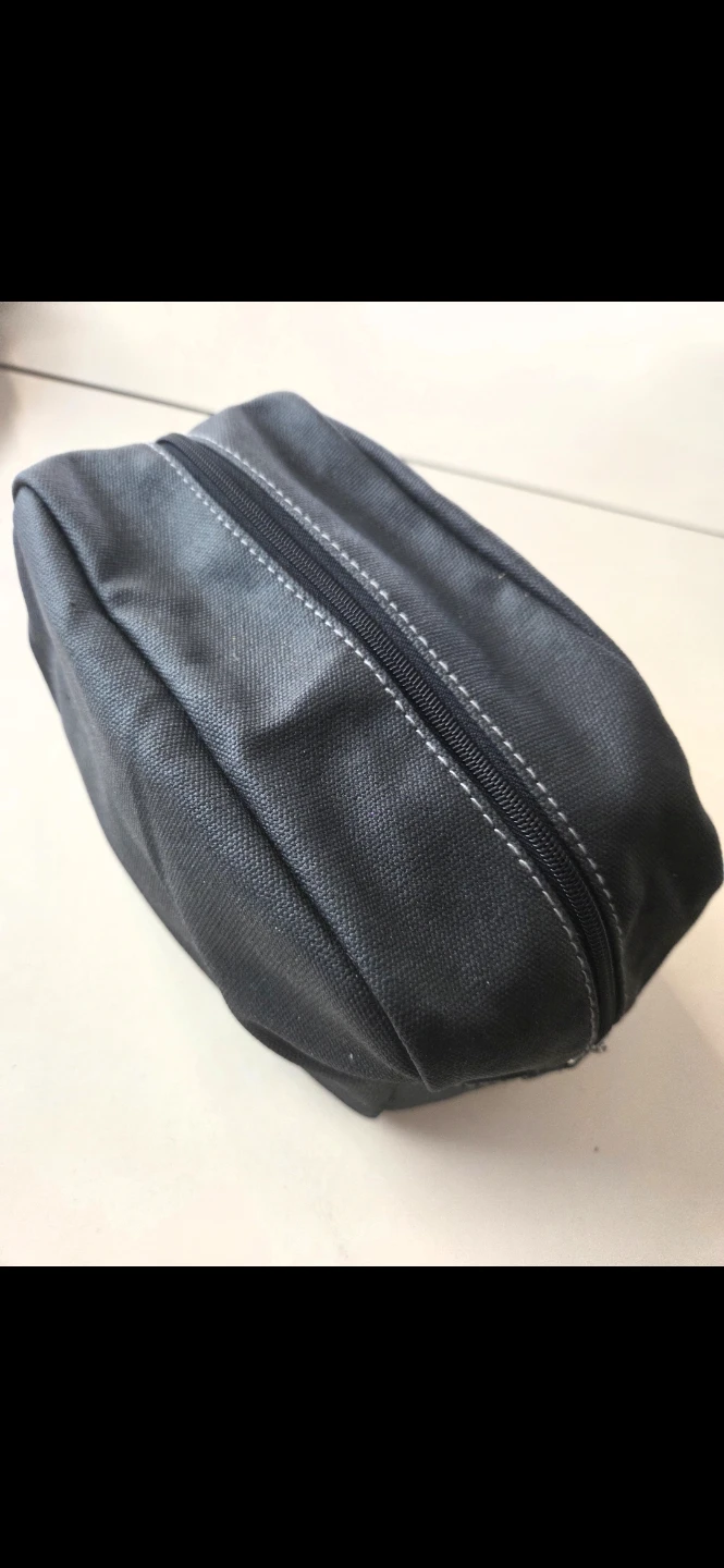 Dior Parfums Black Toiletry Bag - photo 2