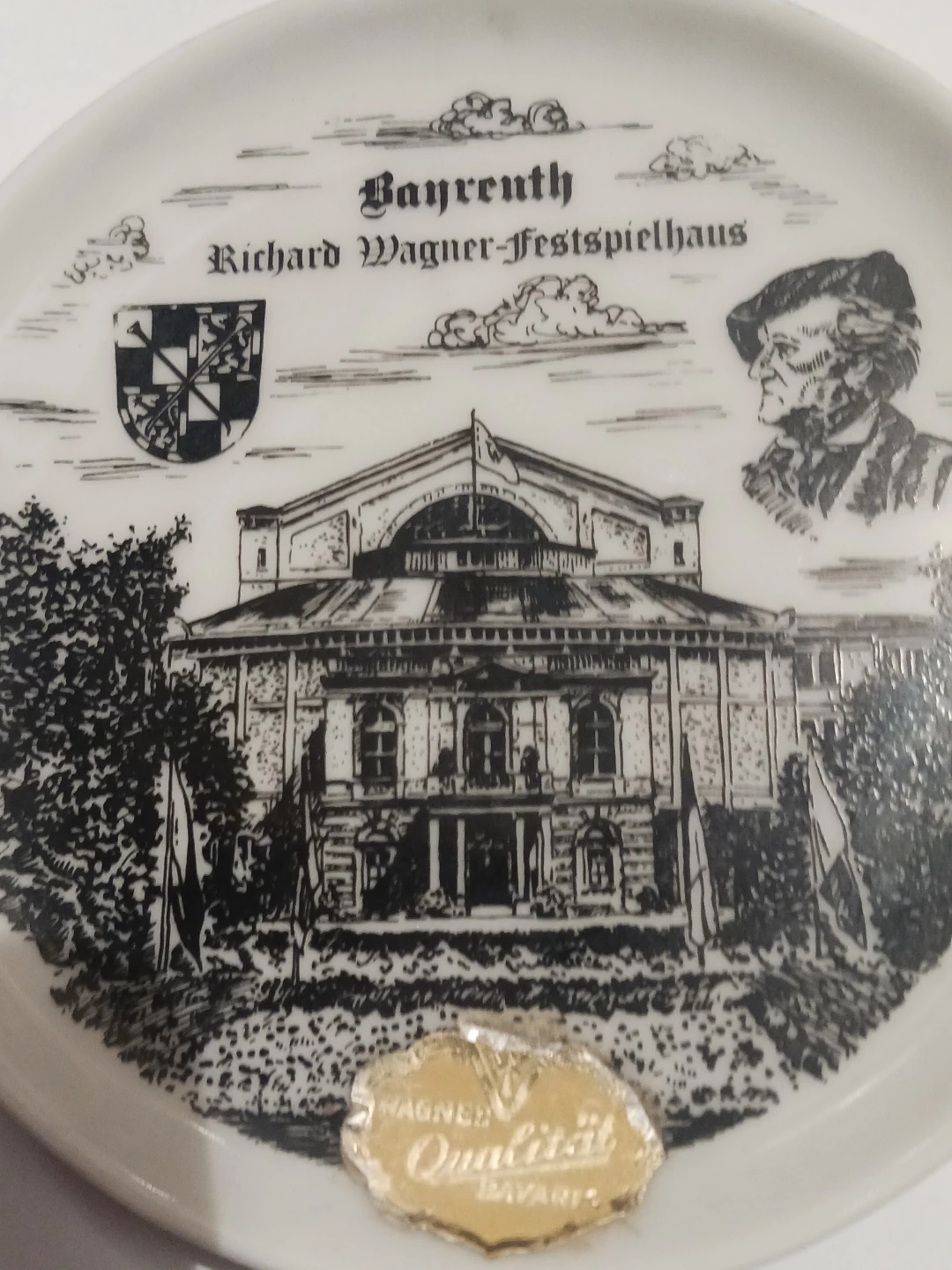 Bayreuth Richard Wagner-Festspielhaus Souvenir Plate - photo 3