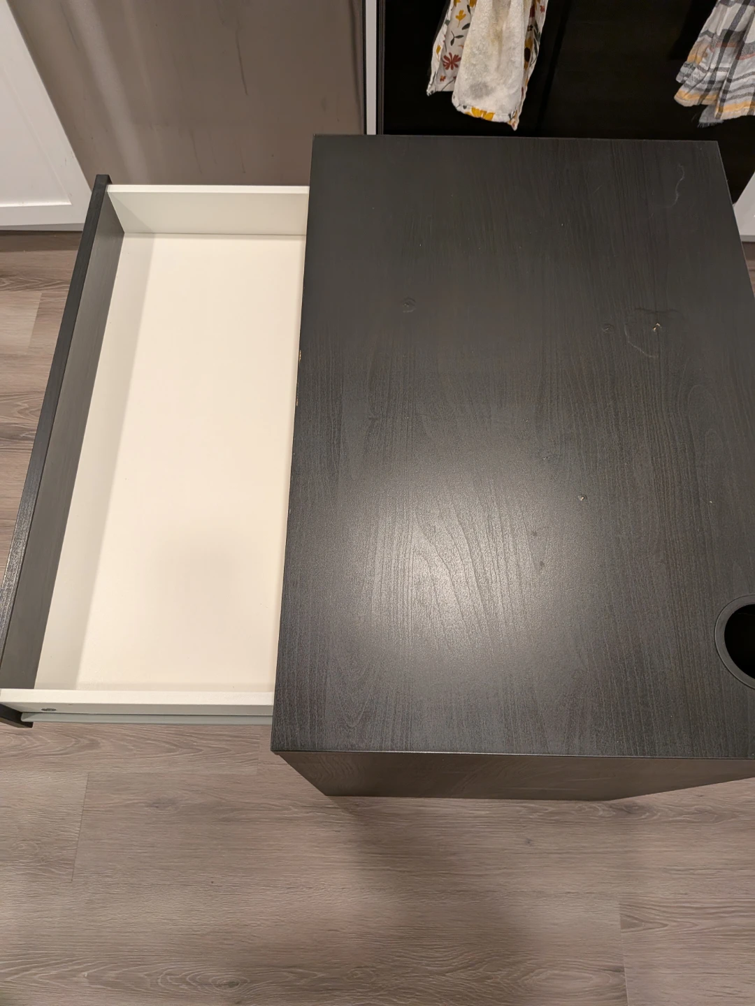 IKEA MICKE Desk – Black-Brown - photo 3