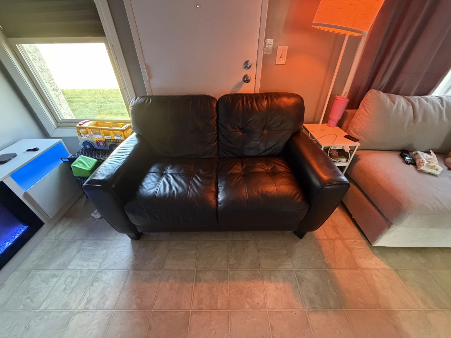 Black leather sofa and love seat - photo 3