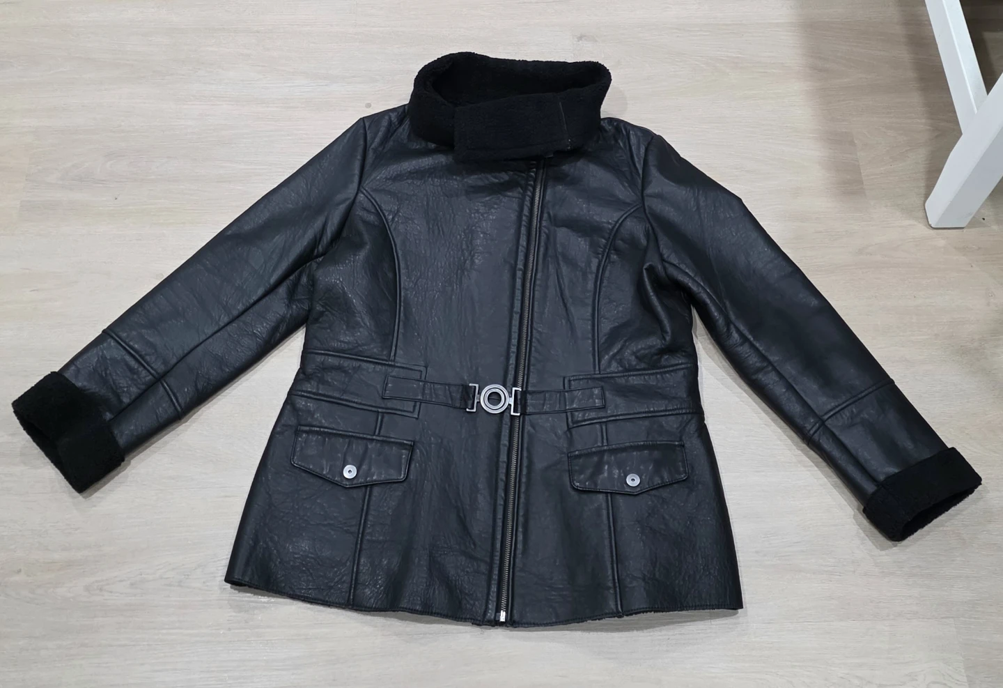 Ladies XL Danier Black Leather Jacket