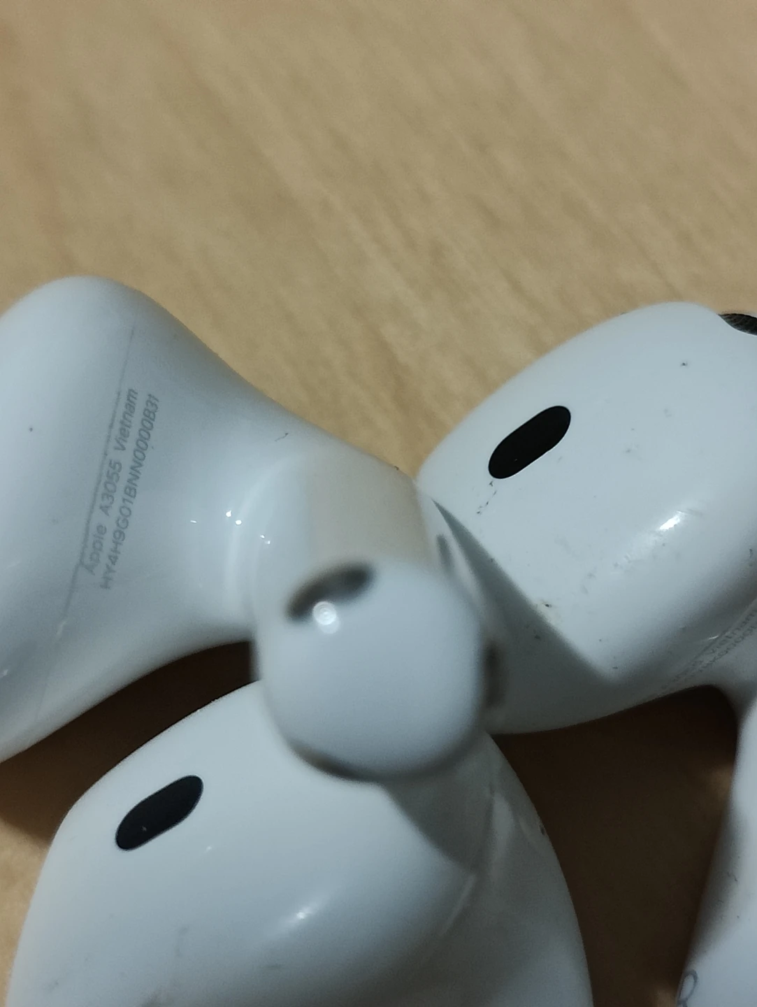 Apple AirPods 4th Gen ANC - RIGHT SIDE (R) ONLY - photo 2