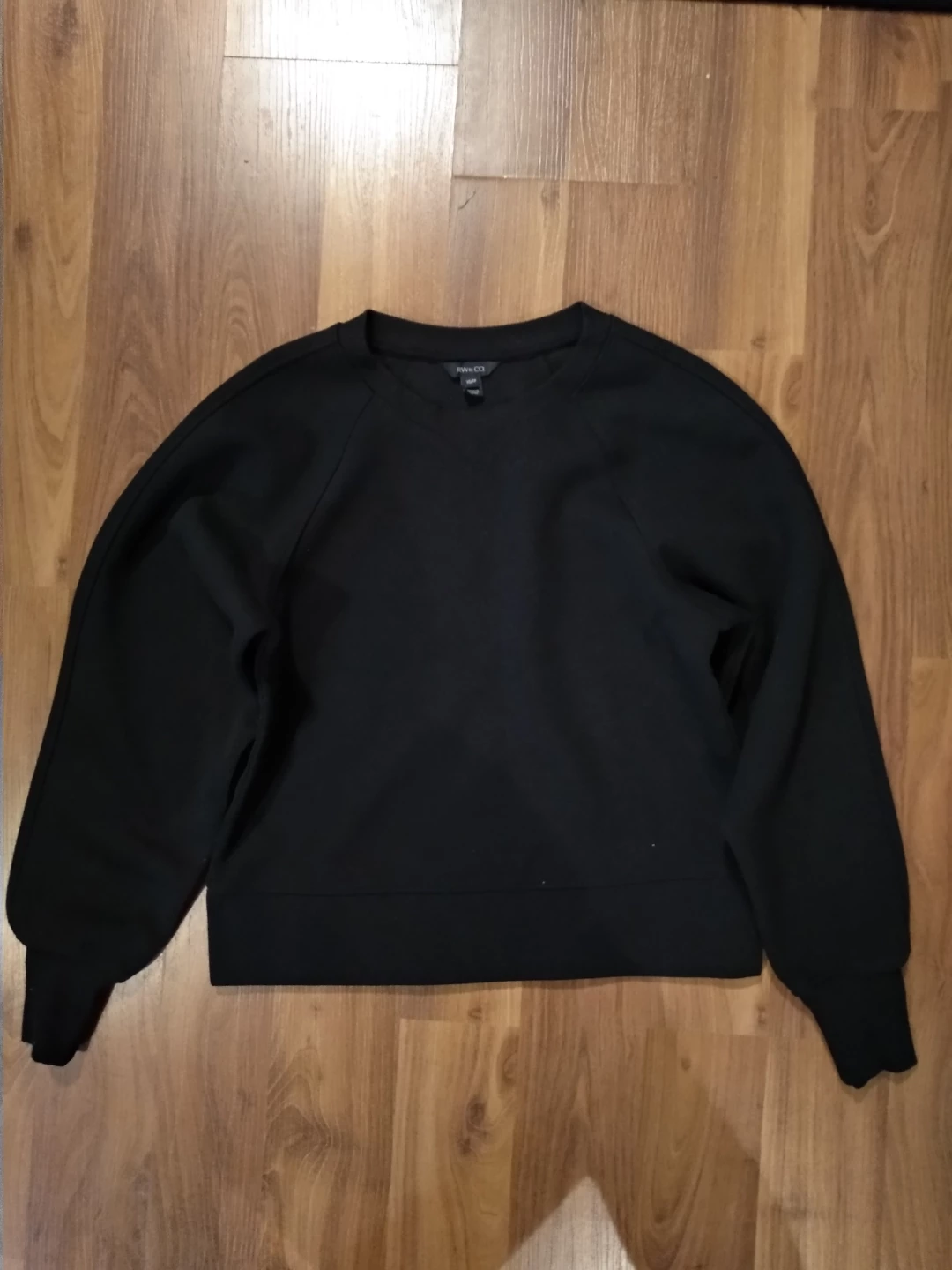 Youth Girls RW&CO Black Crewneck Sweater