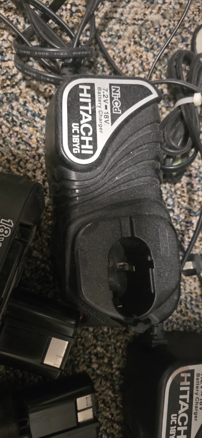 Hitachi 18V Battery Chargers and Batteries - photo 4
