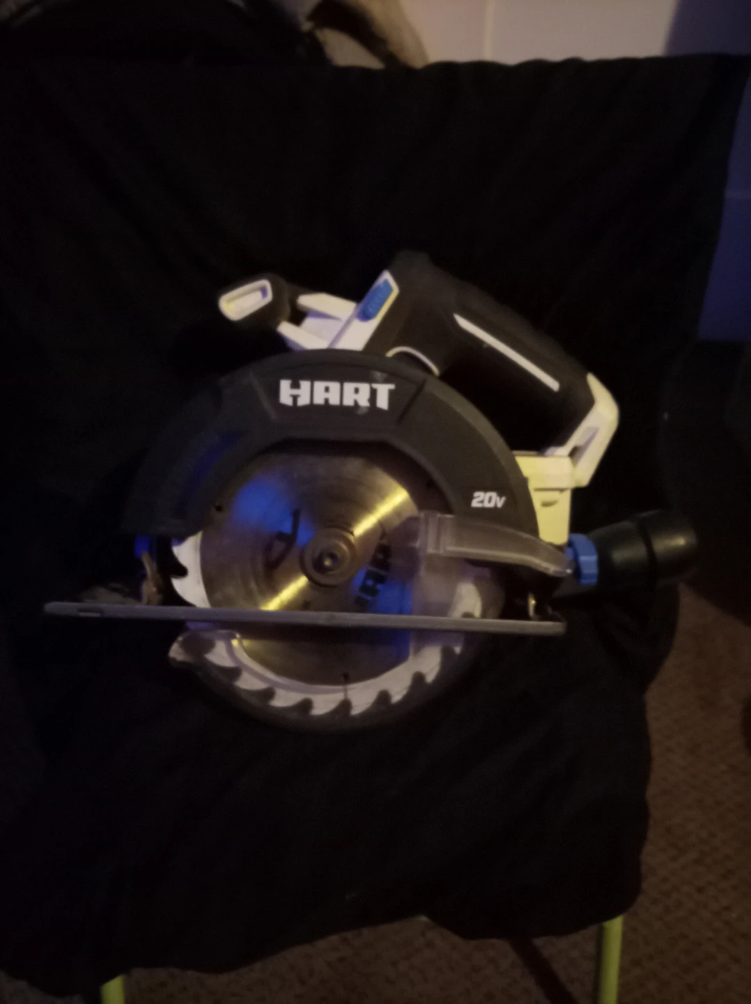 HART 20V Cordless Circular Saw