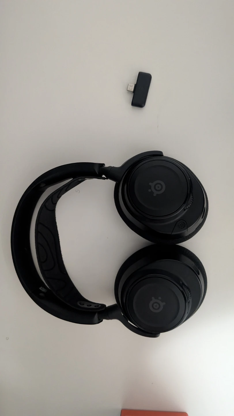 SteelSeries Arctis Nova 7 Wireless Gaming Headset - photo 4