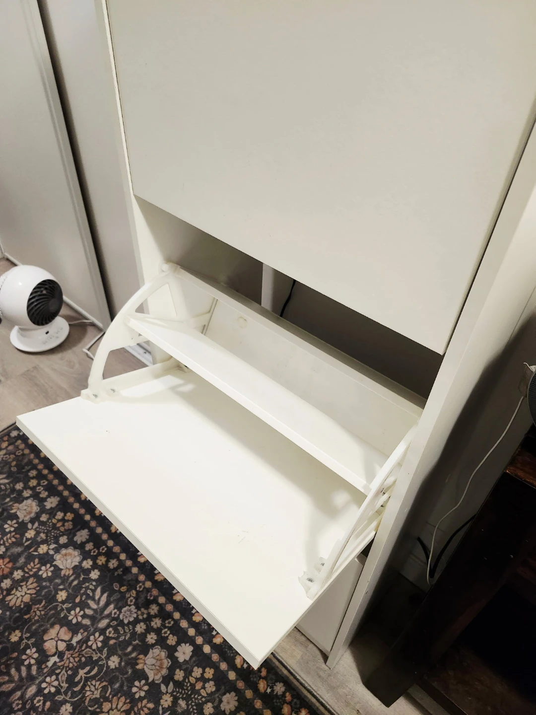 Slim White Shoe Cabinet with 3 Compartments - photo 4