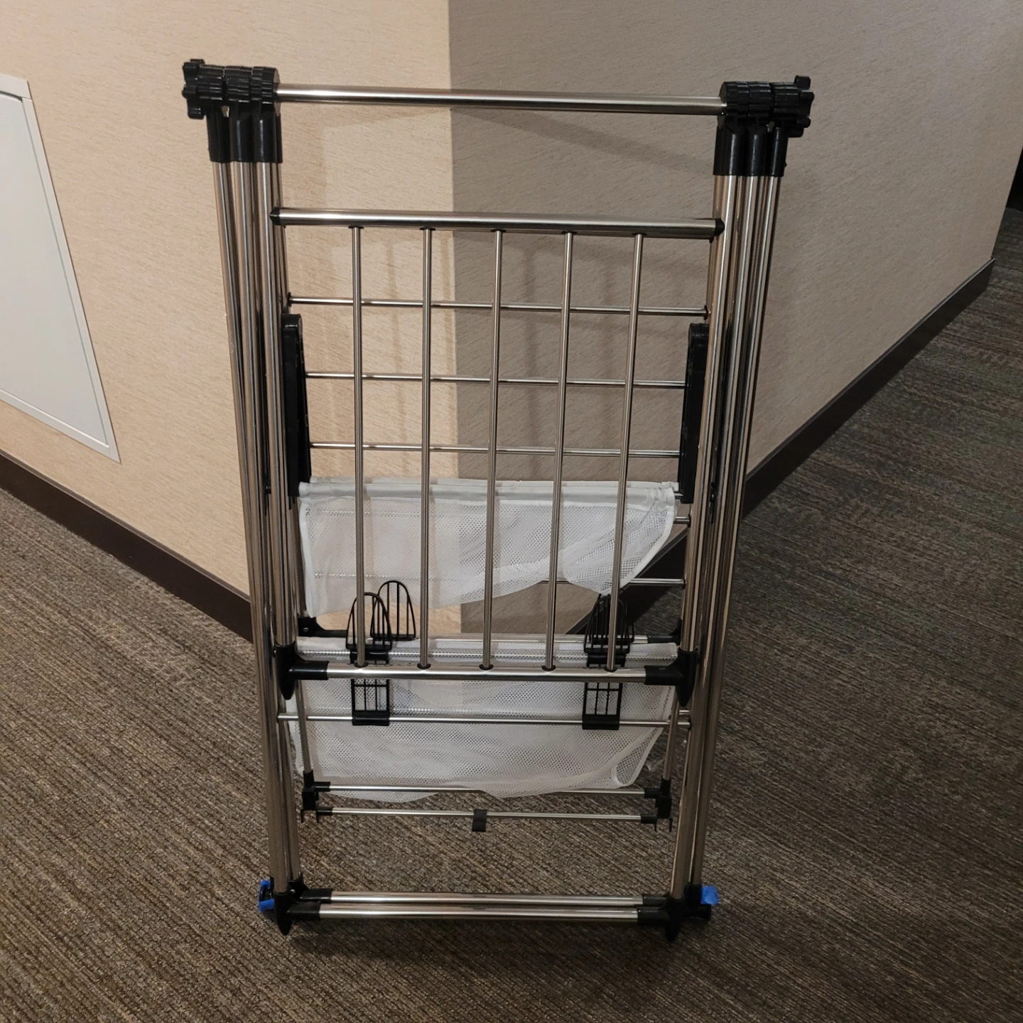 Rebrilliant Stainless Steel Foldable Gullwing Drying Rack - photo 4