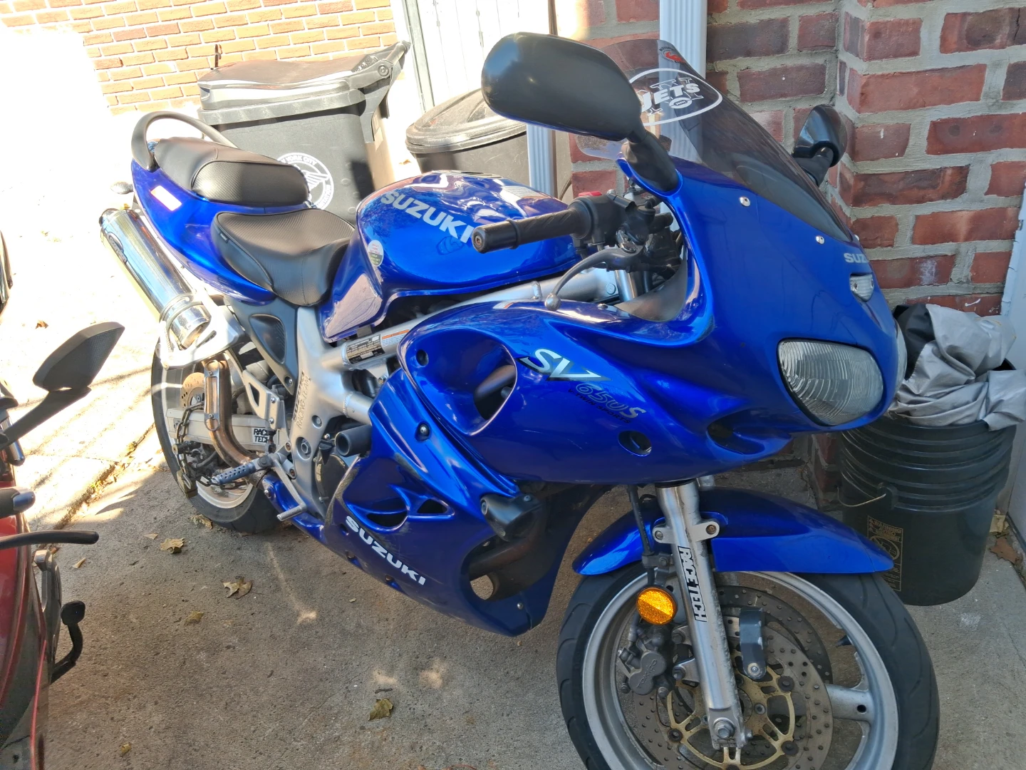 Suzuki SV650S Motorcycle 2004