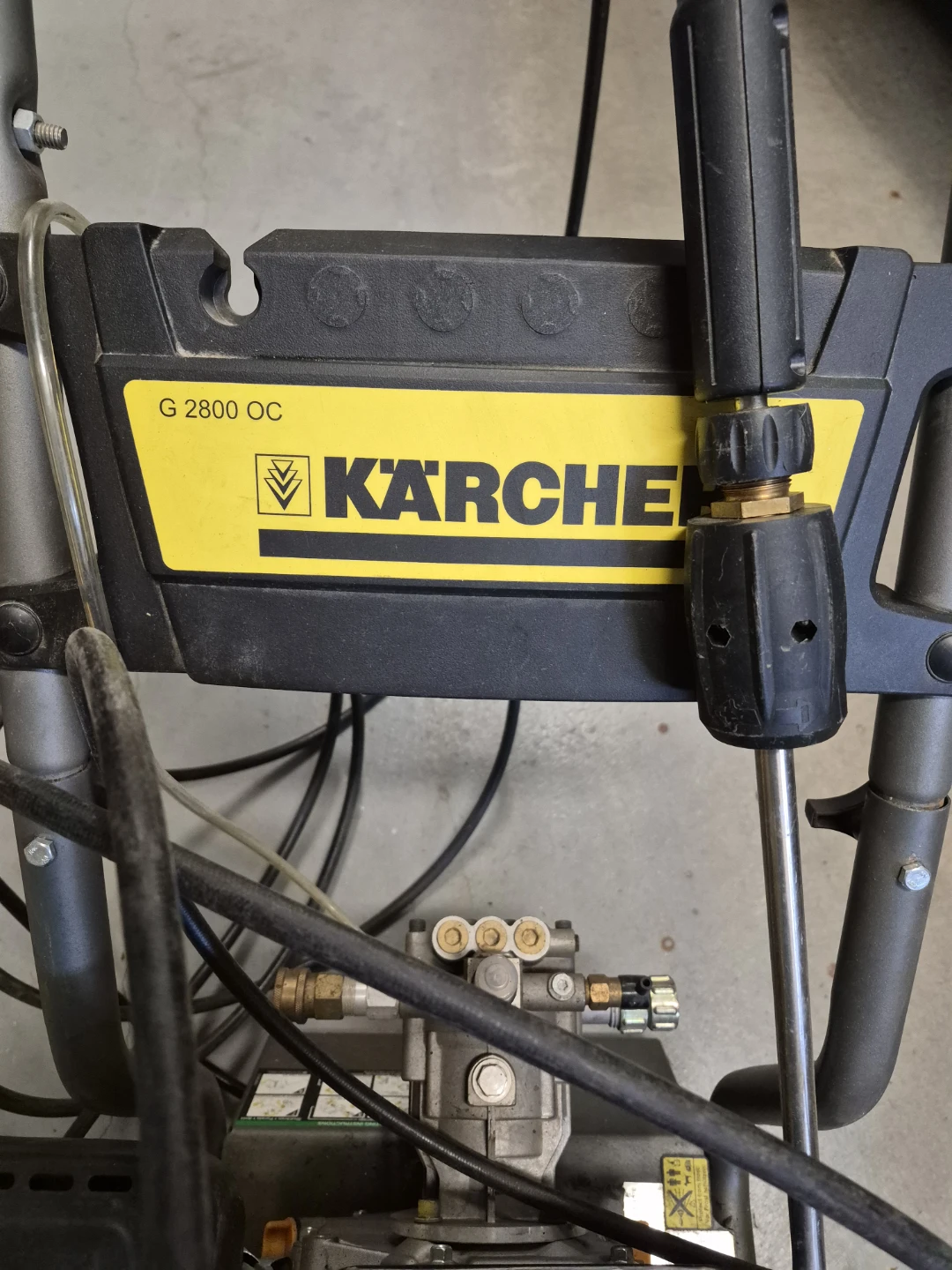 Karcher Pressure Washer G2800 OC.Runs great - photo 2