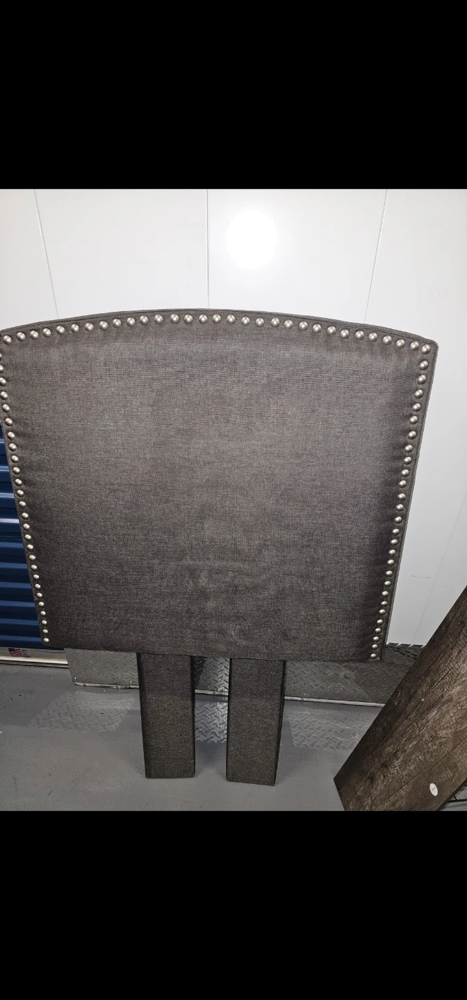 Gray Upholstered Queen Headboard - photo 4