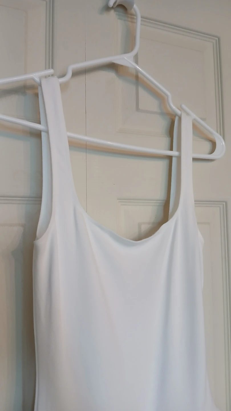 Zara white bubble hem sleeveless blouse size M - photo 3