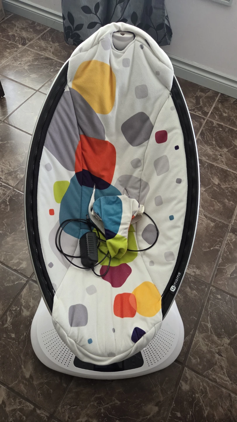 Baby swing