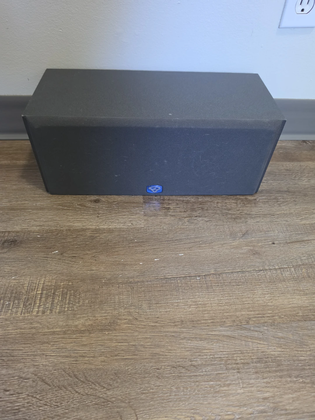 Cerwin-Vega V-5C Center Channel Speaker
