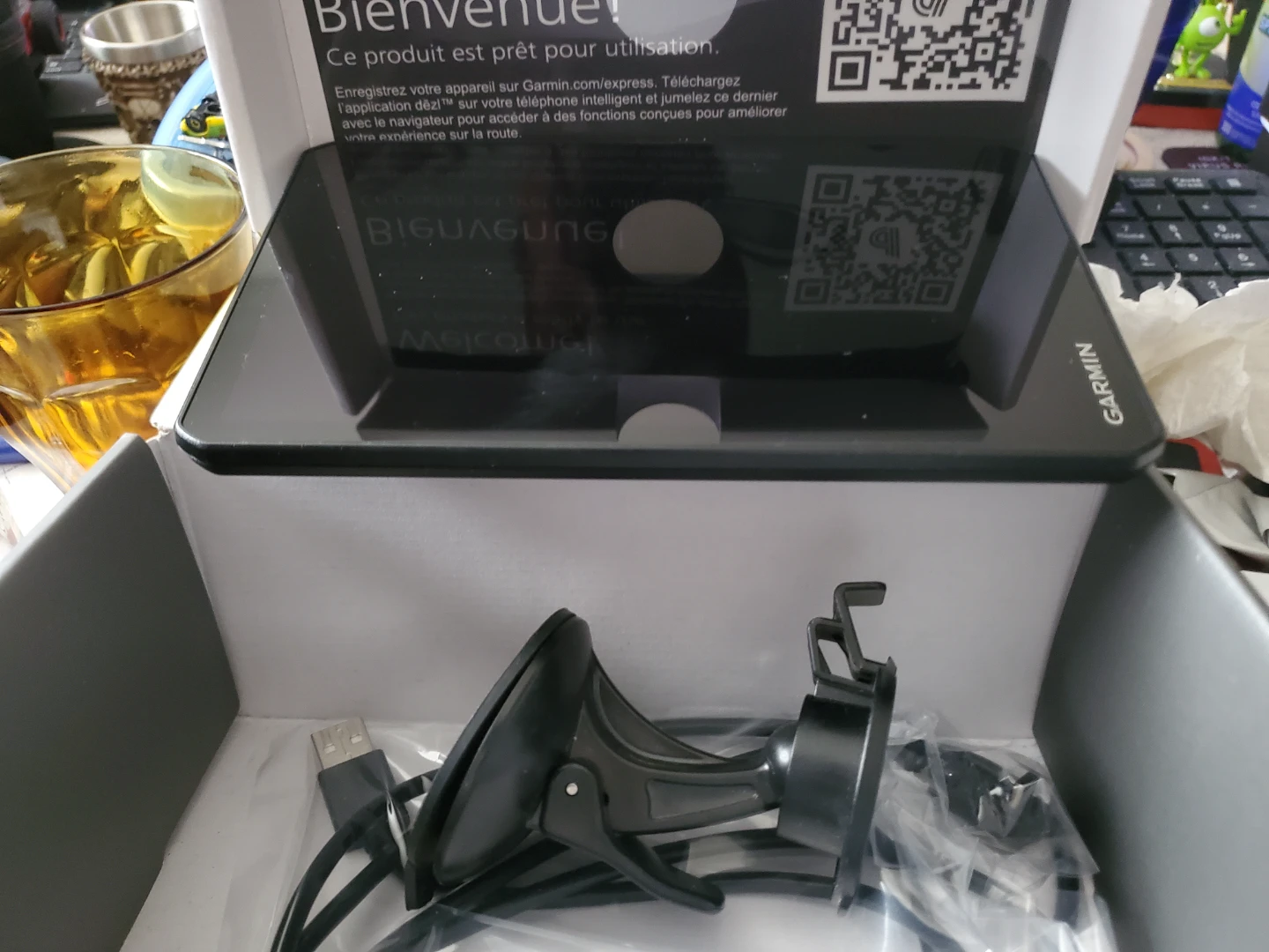 Garmin Dash Cam 47 and Dezl OTR710 GPS Navigator - photo 3