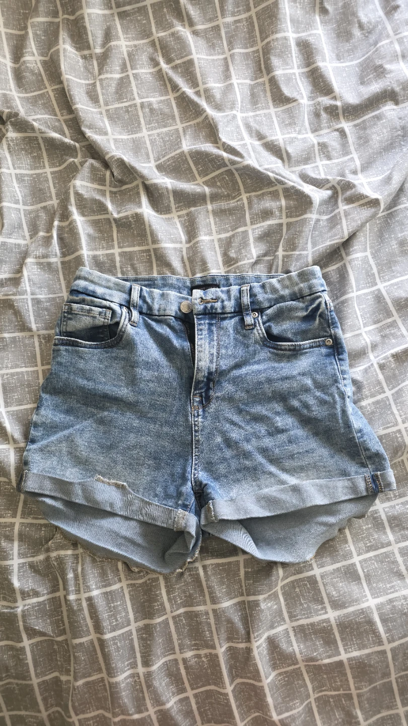 Bluenotes - High-Waisted Denim Shorts
