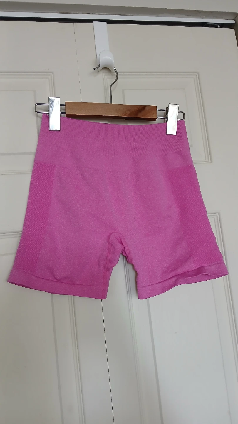 Sunzel pink shorts, size XS