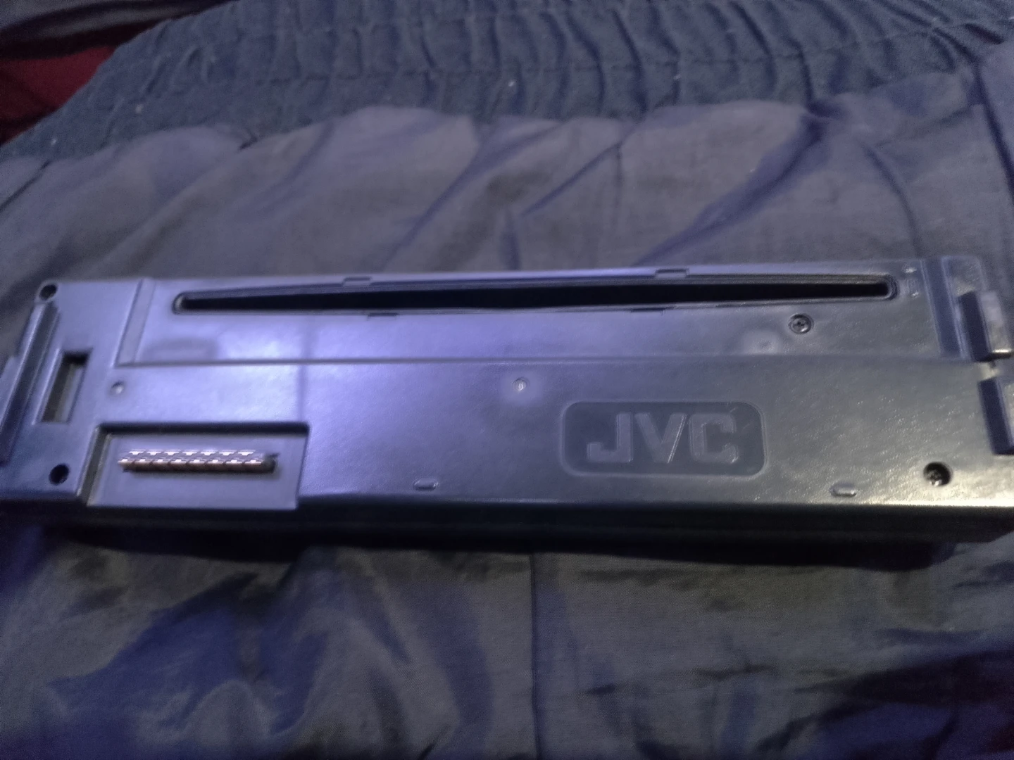 JVC KD-S5050 Car CD Receiver - photo 2