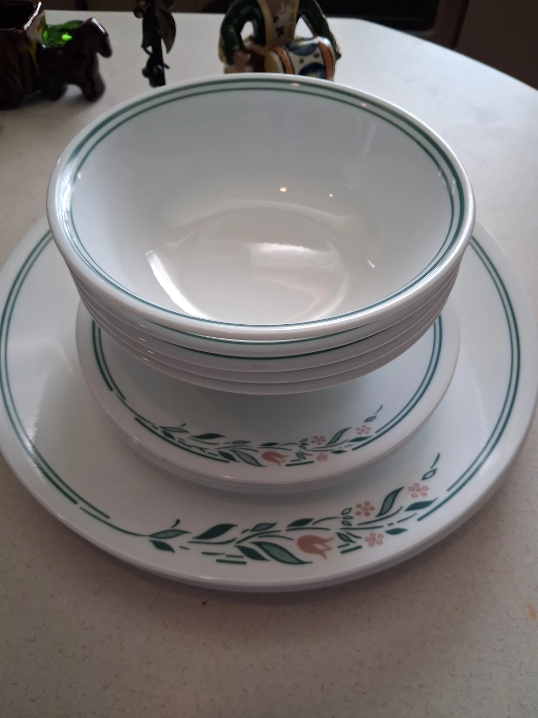 Vintage Corelle Rosemarie 12 Piece Set