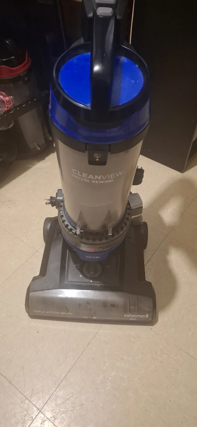 Bissell Cleanview Swivel Rewind Vacuum