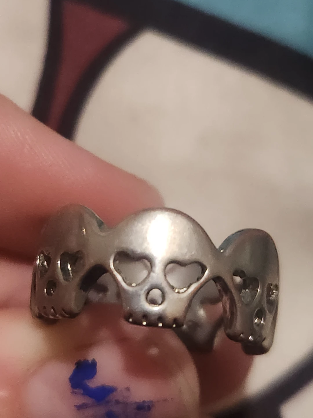 Silver-Tone Skull Ring