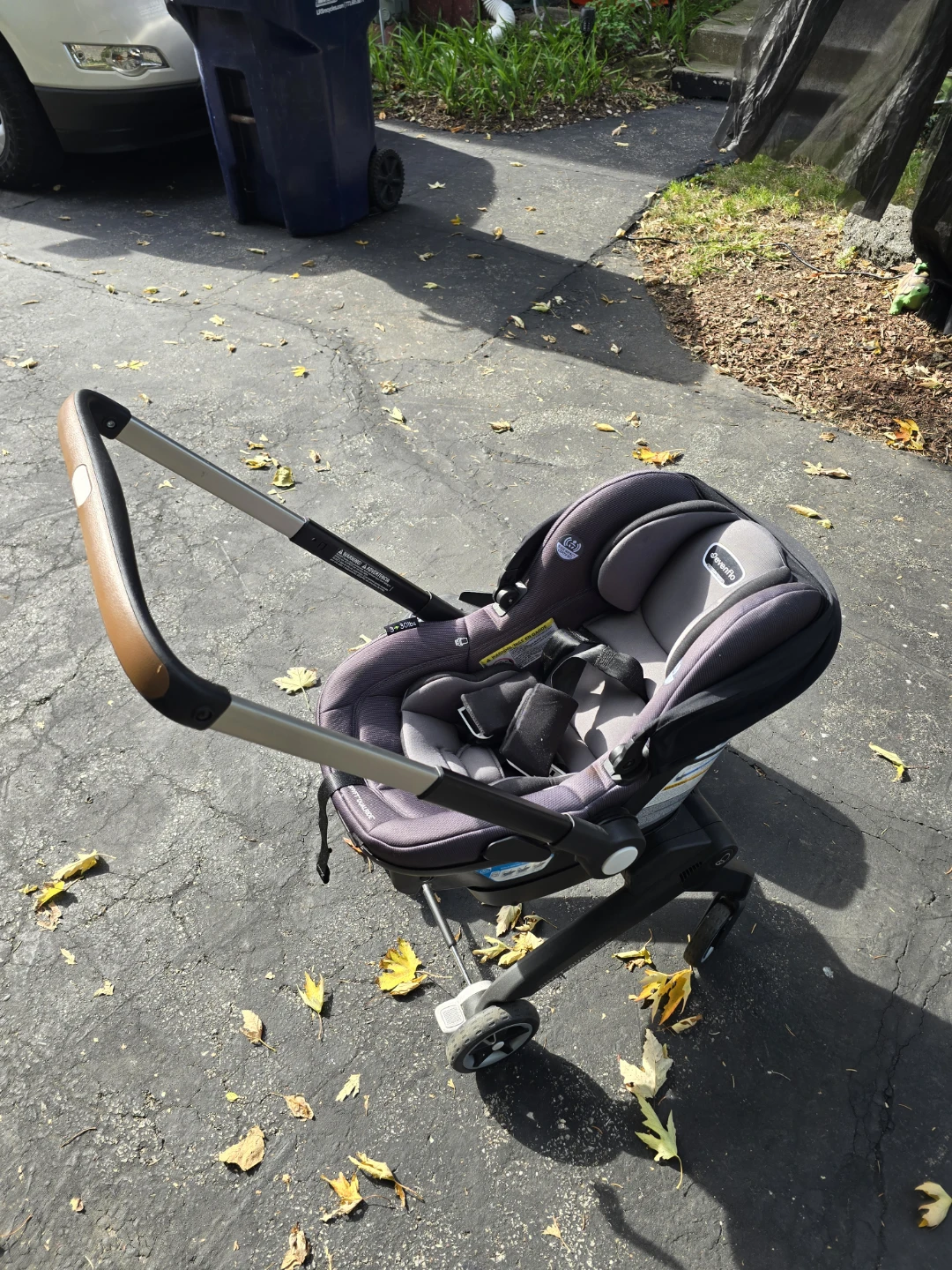 Evenflo Shyft DualRide Stroller and Infant Car Seat
