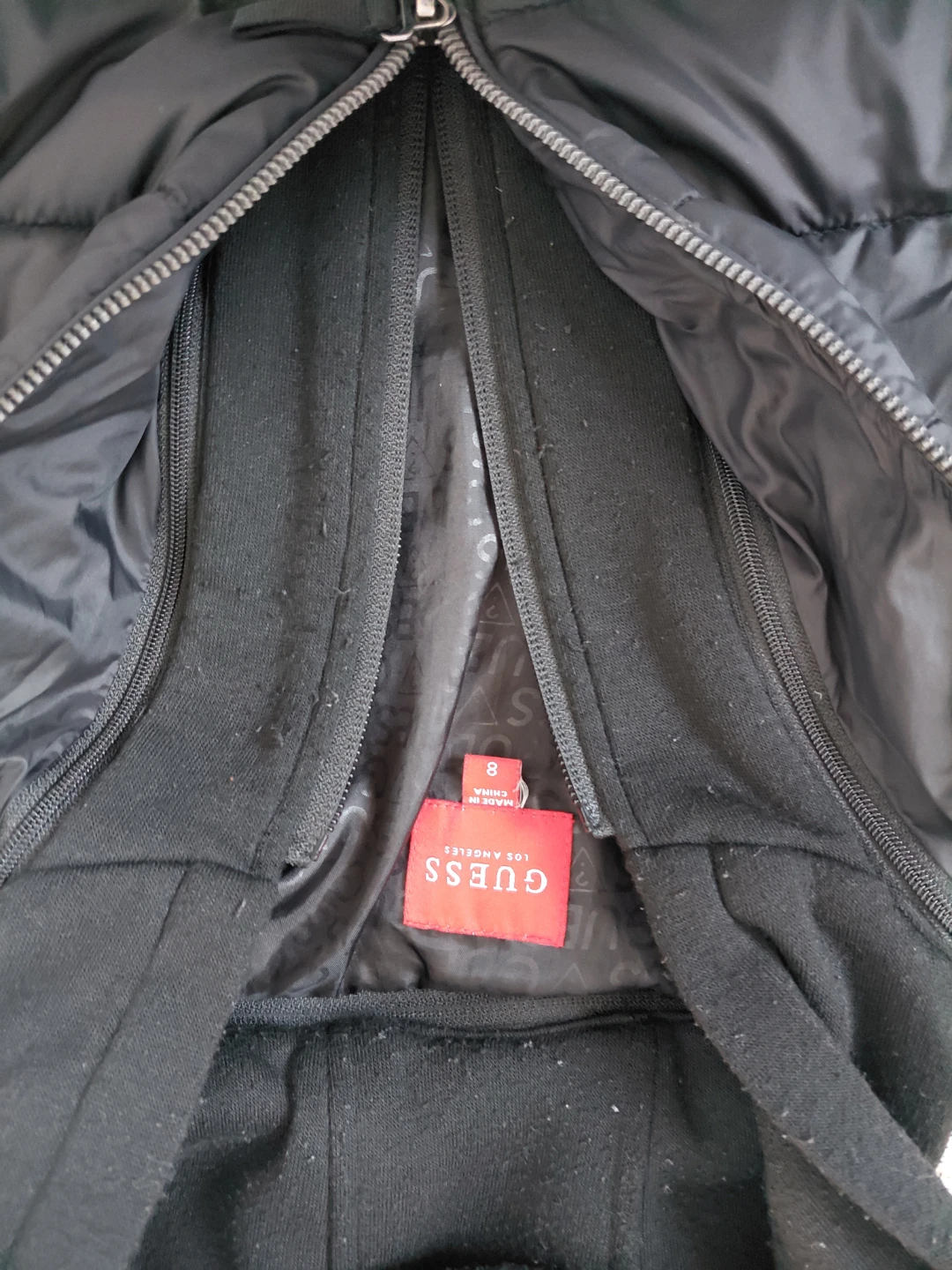 Guess Black Puffer Jacket Size 8 kids - photo 3