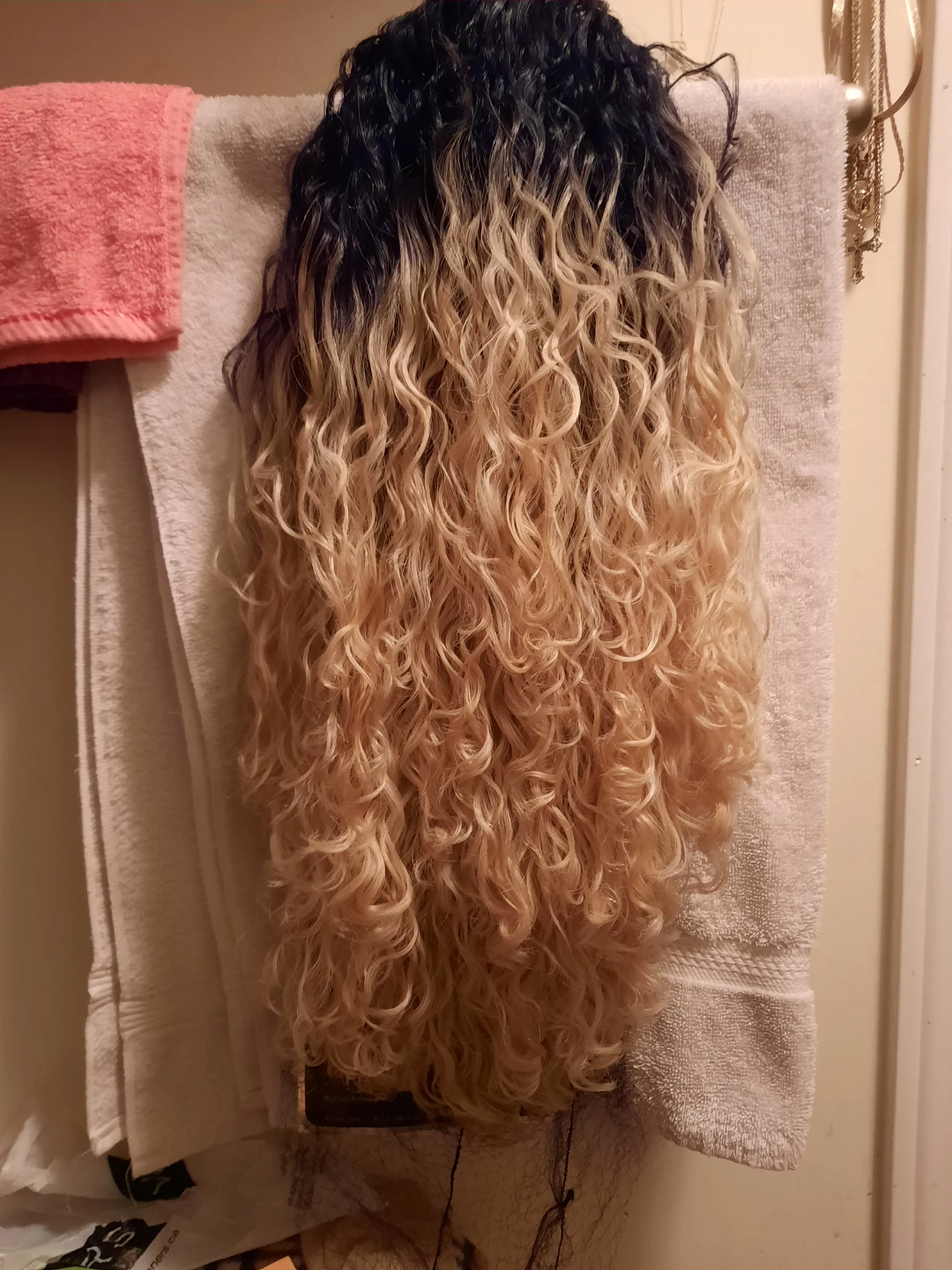 NWT Outre Quick Weave Penny Wig Black and Blonde