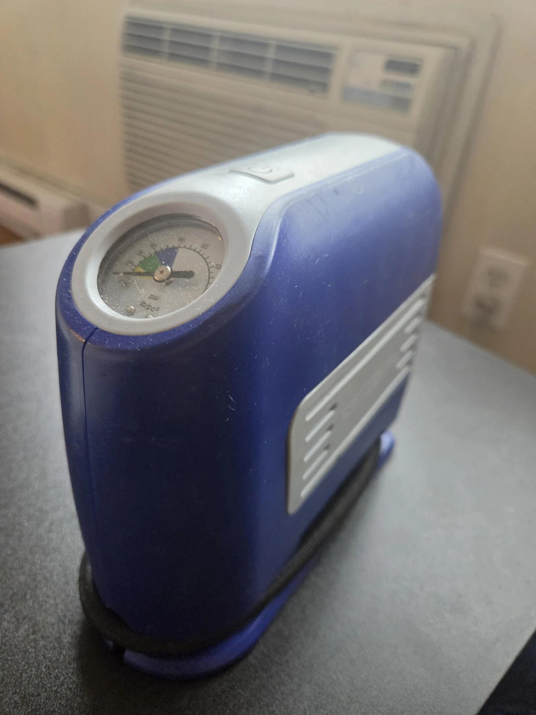 Compact Air Compressor
