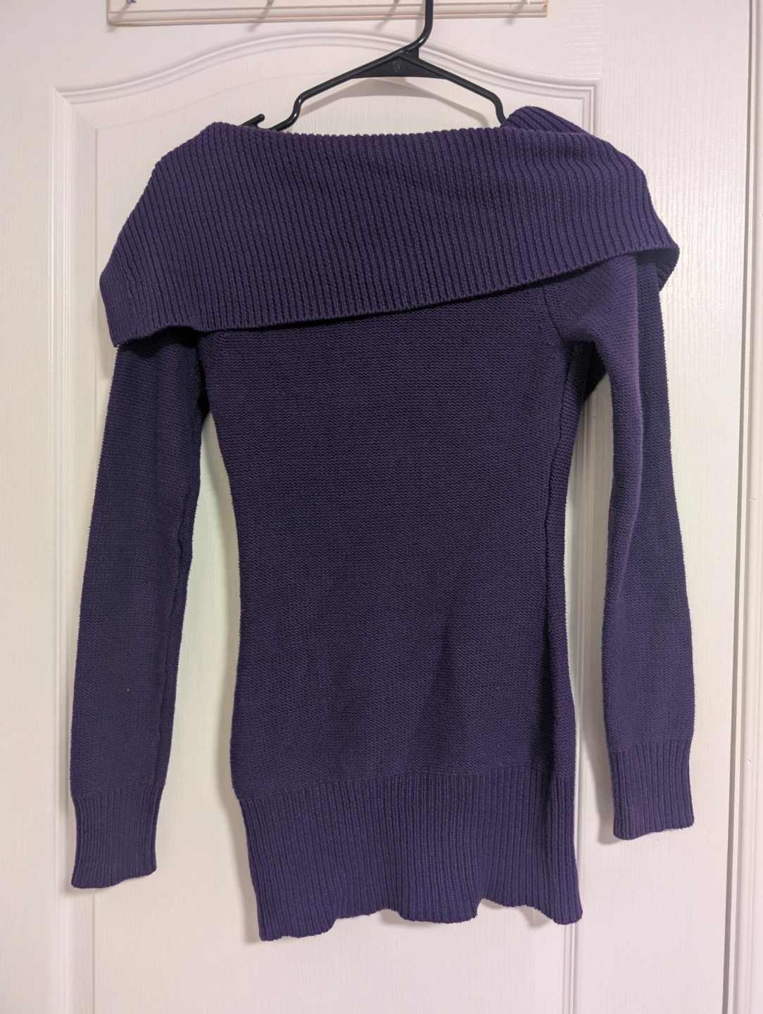 Guess purple sweater size S/P - photo 3