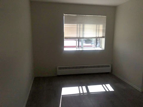 1 bdrm for rent in streetsville $1500 - photo 4