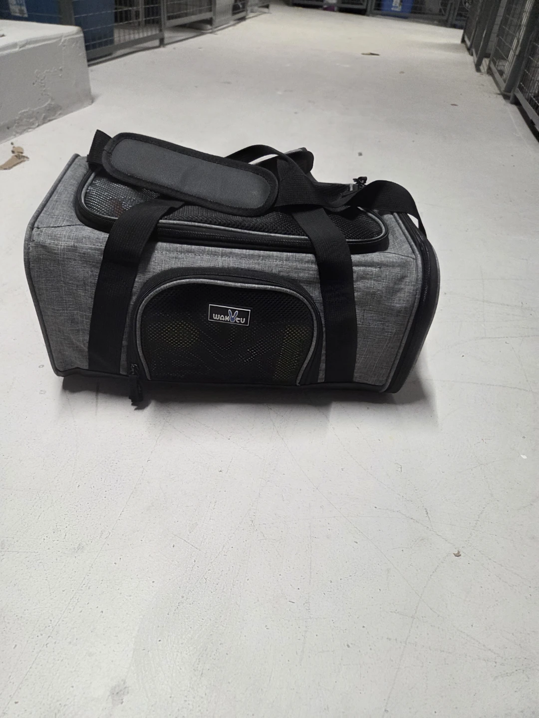 WAKYCU Grey Pet Carrier - photo 2
