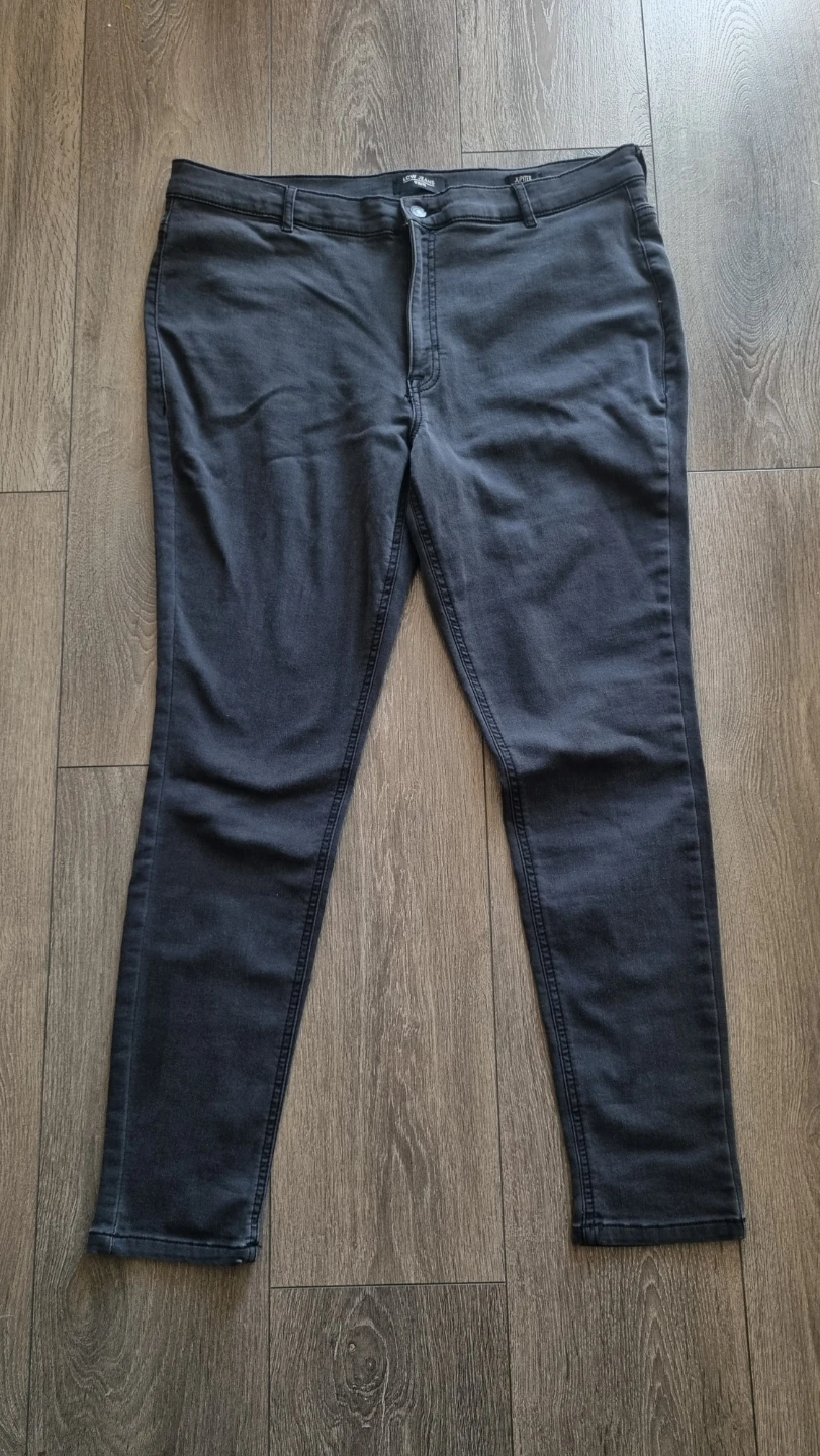 Women’s Pants - photo 3
