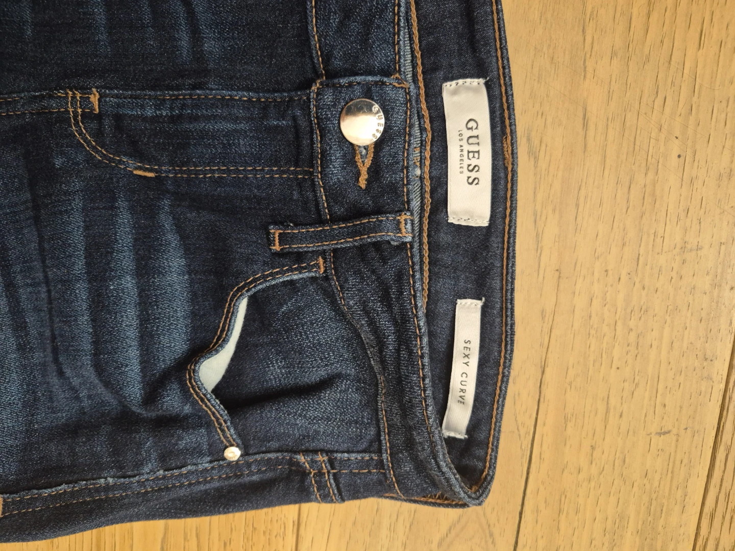 Guess sexy curve jeans - photo 3