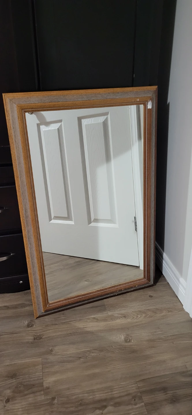 Wall mirror with wooden frame - photo 3