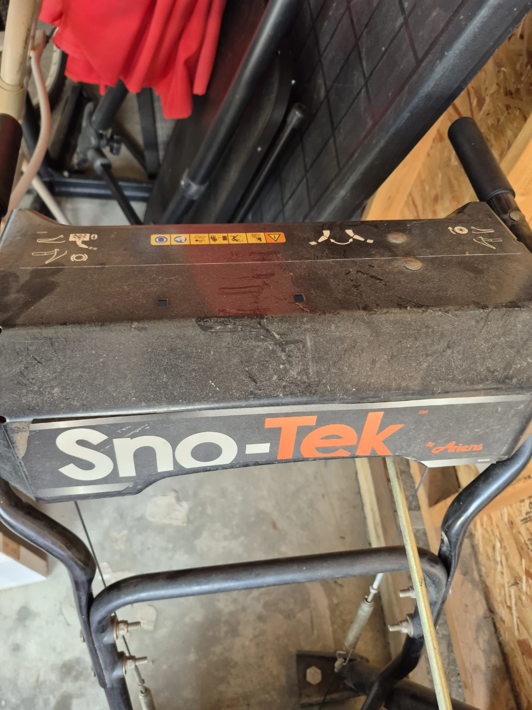 Ariens Sno-Tek 20-inch Snow Blower - photo 2