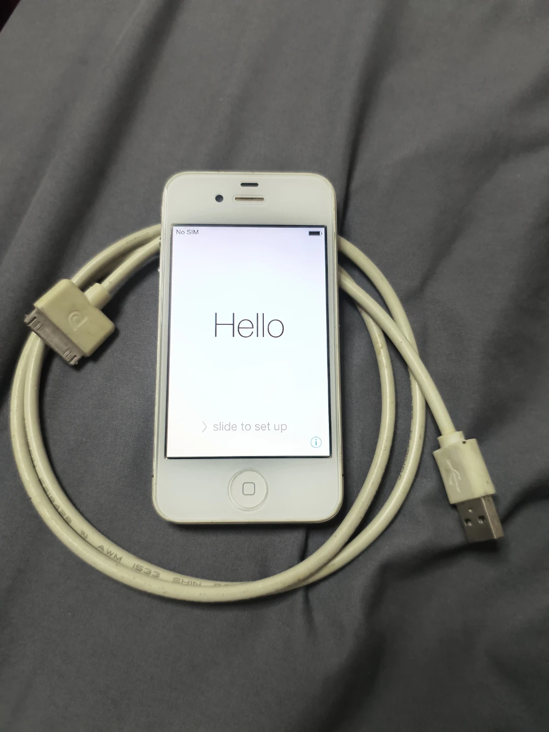 Apple iPhone 4 White - photo 3