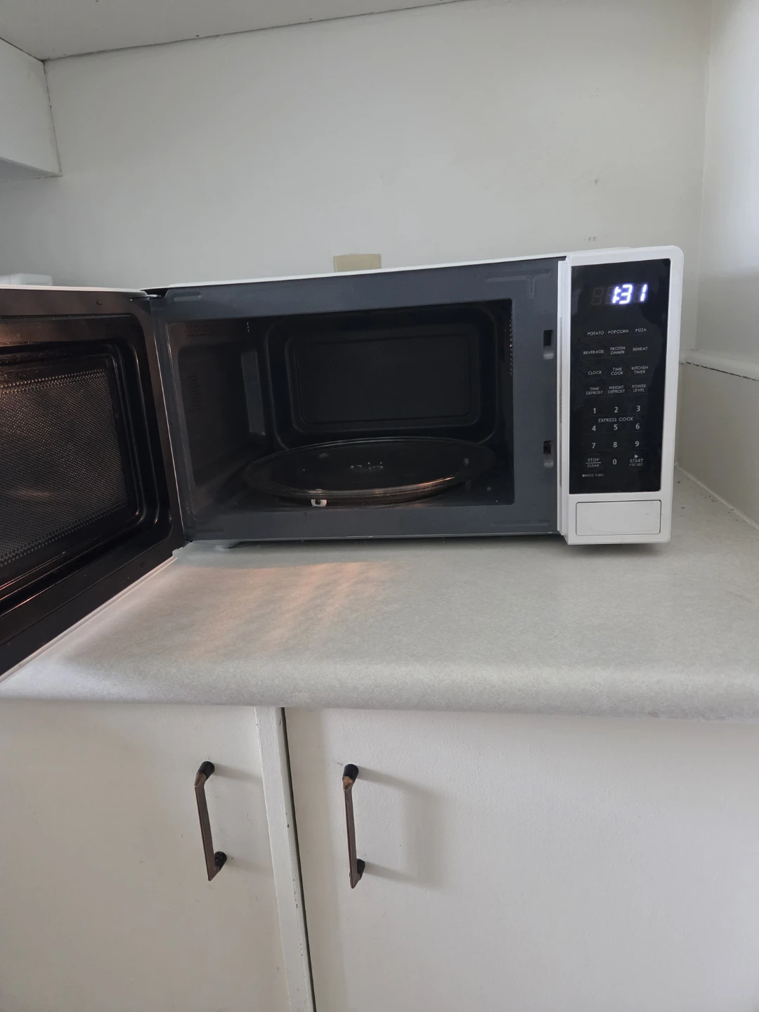 Master Chef Microwave Oven - photo 3