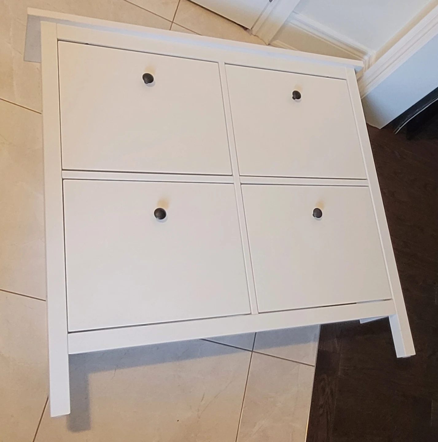 White Four-Compartment Storage Unit
