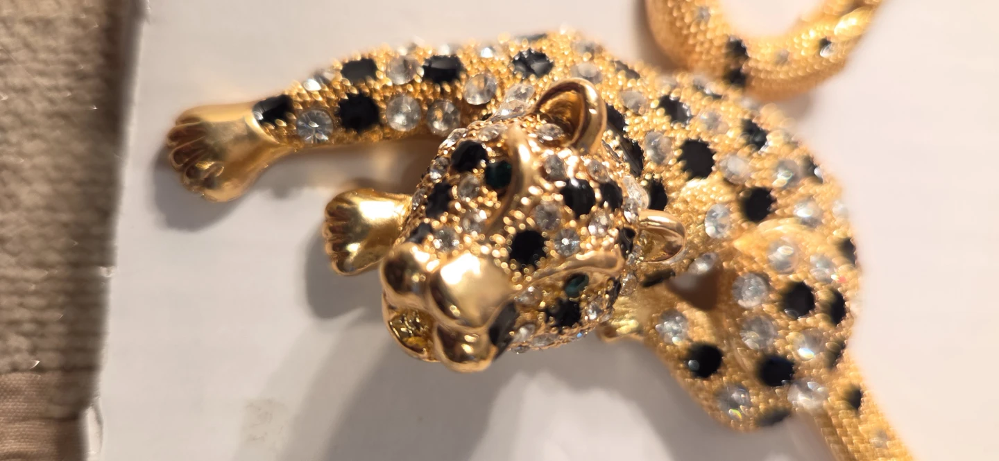 Gold-tone Leopard Crystal Necklace and Earring Set - photo 4