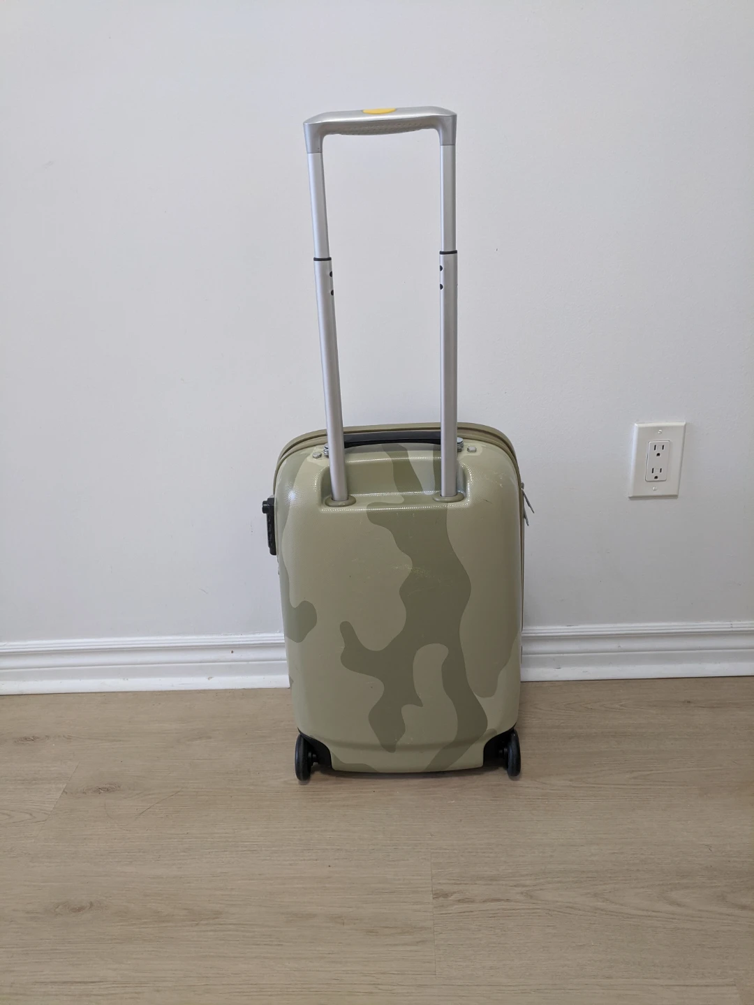 Mandarina Duck Carry-On Suitcase - photo 3
