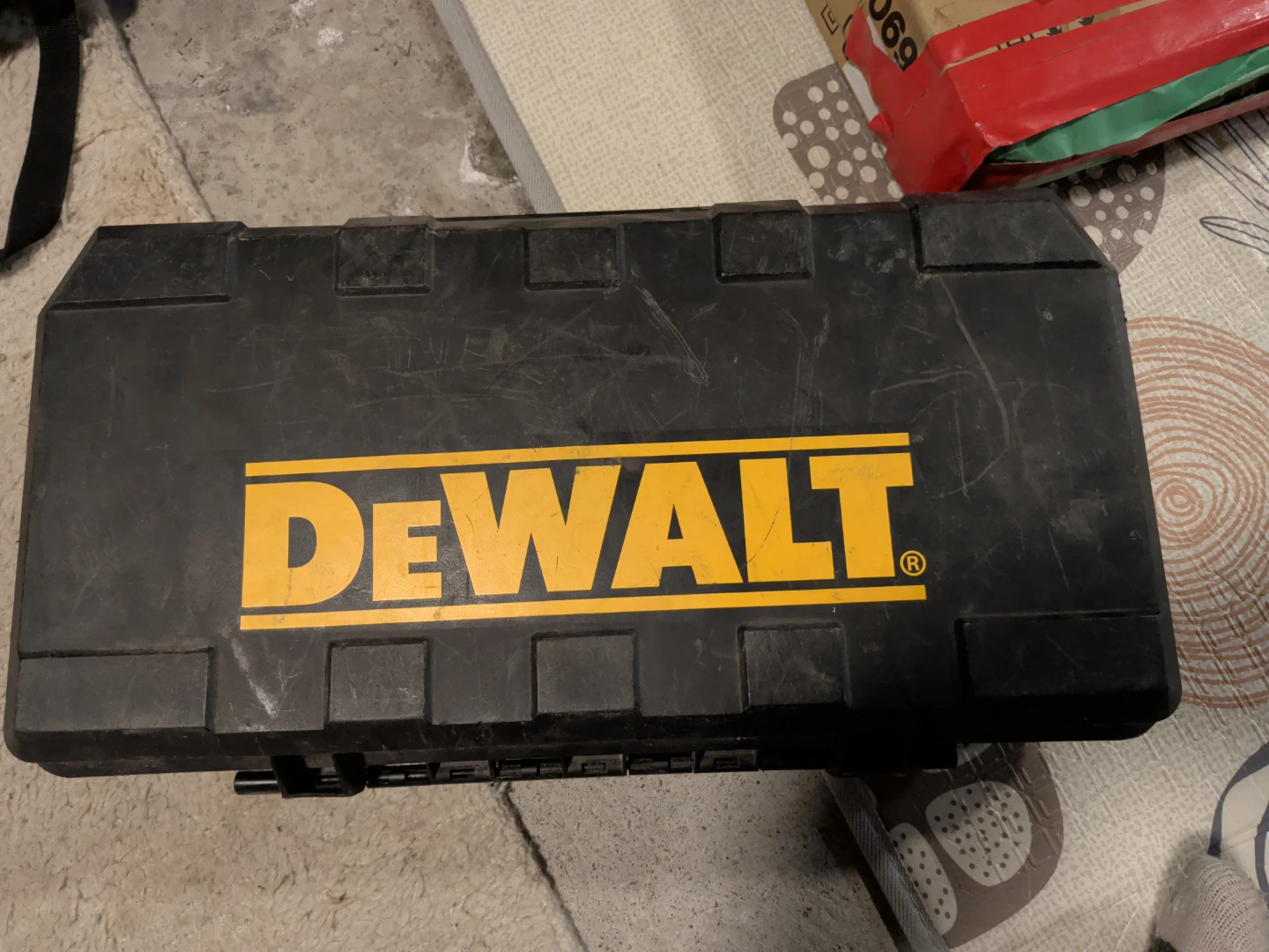 DEWALT Reciprocating Saw with Carrying Case - photo 3