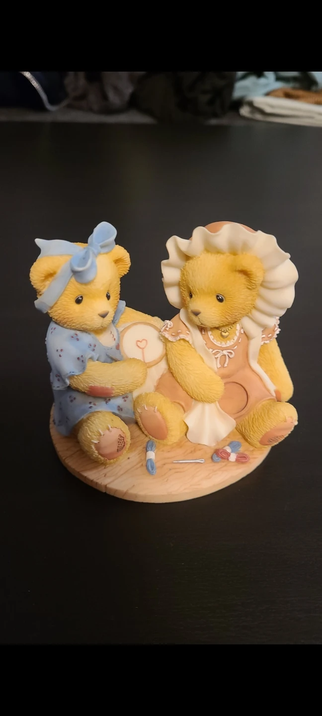 Cherished Teddies - Crafted with love