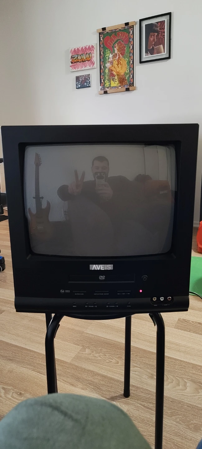 13" CRT TV with built-in DVD player
