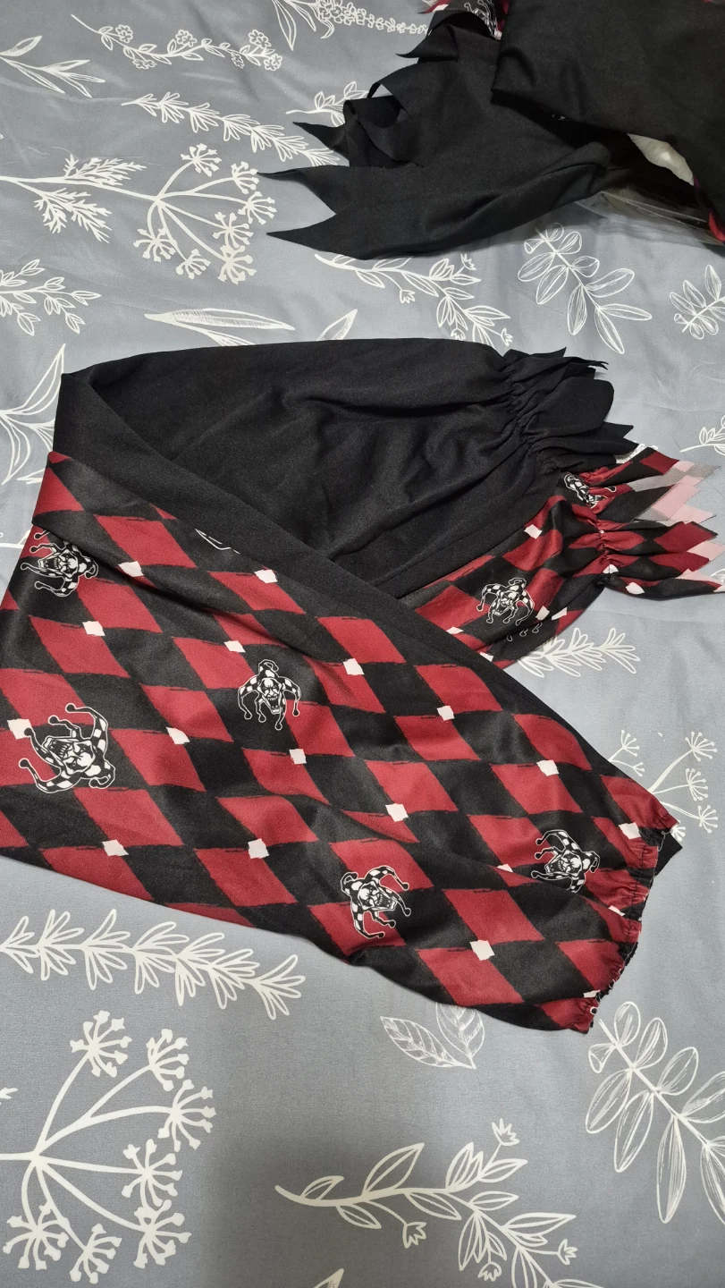 Sinister Jester costume in child's size XLarge. - photo 5